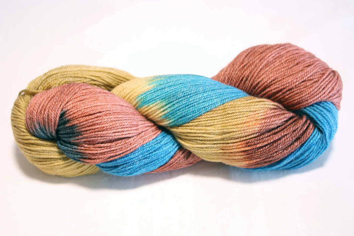 Vortex Yarns Labyrinth