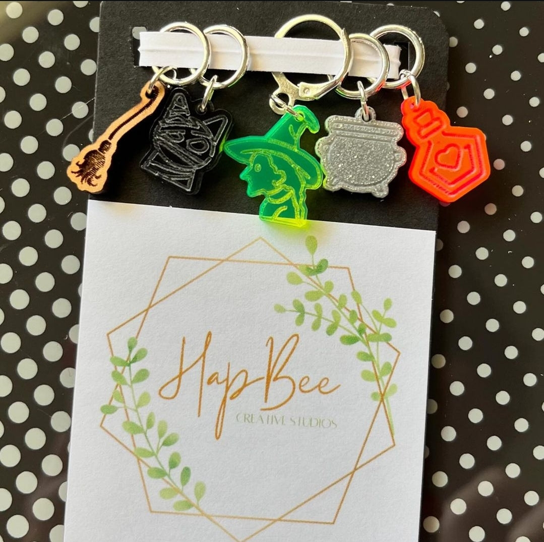 Hap-Bee Halloween stitch markers