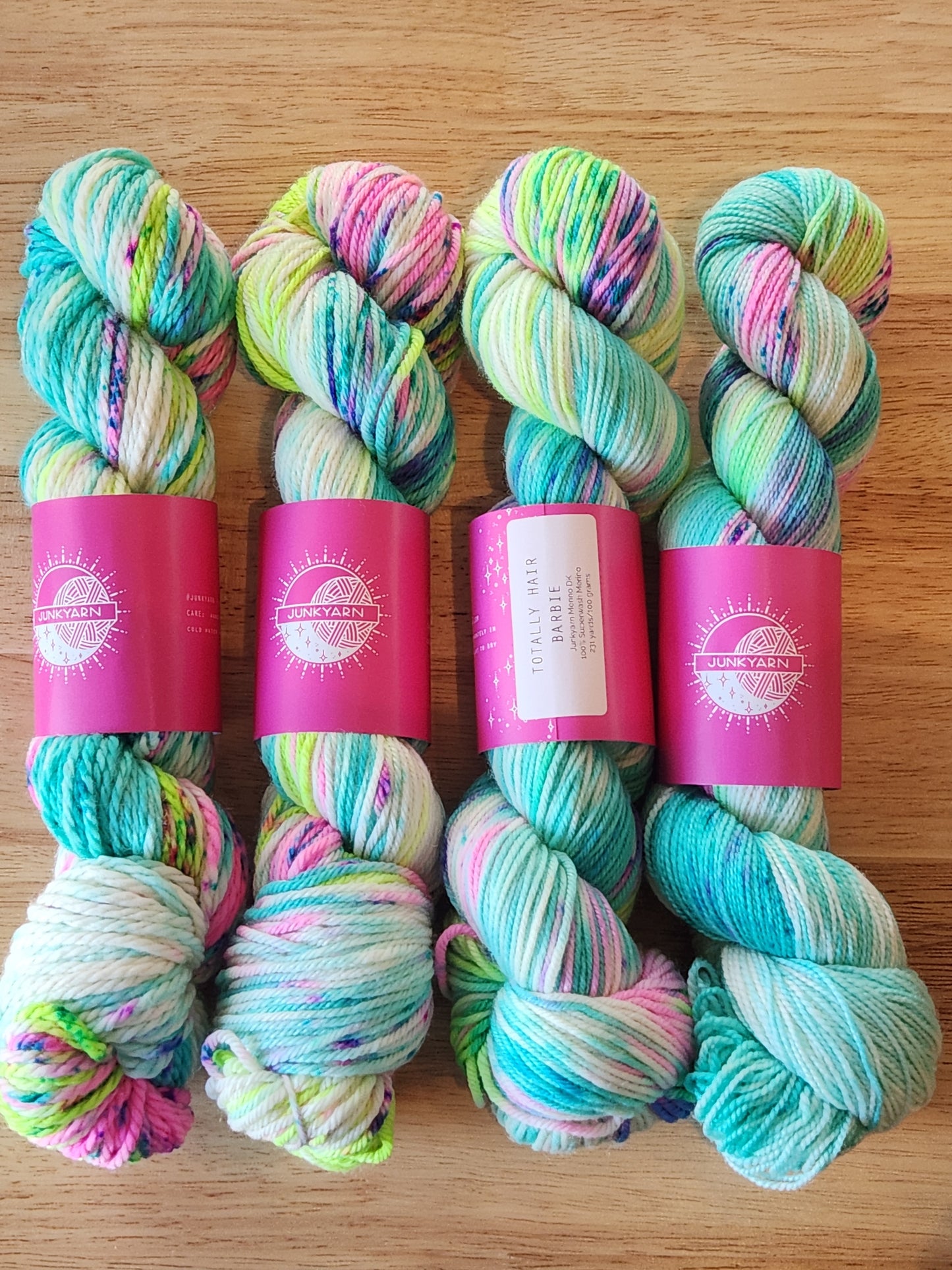 Junk Yarn Burlesque Bulky